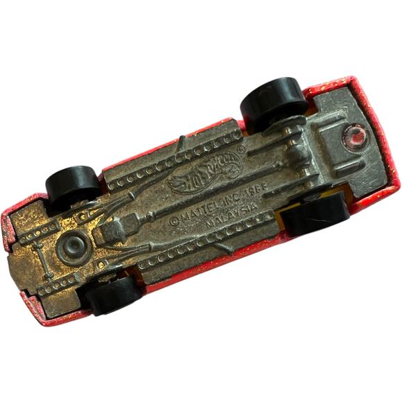 1988 Hot Wheels Red Monte Carlo SS with Gold Glitter Paint - Picture 7 of 8